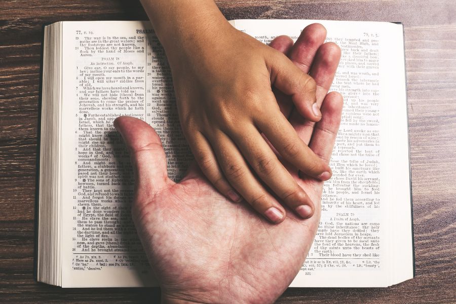 Bible Study with Lucinda Edmunds